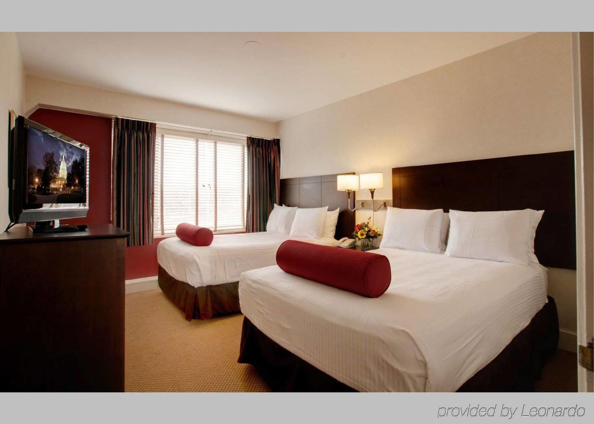 The Virginian Suites, Ascend Hotel Collection Arlington Room photo